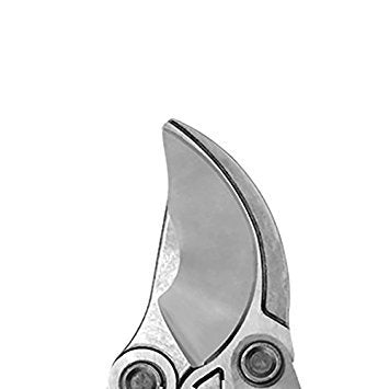 Corona Tools DualLINK MAXFORGED blades deliver extra leverage for thick branches.