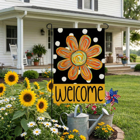 CROWNED BEAUTY double-sided flag provides vibrant views from every angle for outdoor charm.