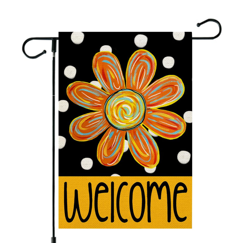 CROWNED BEAUTY summer garden flag with floral design for bright curb appeal and welcoming entry.