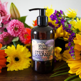 Cute Farms USA-made flower food supports healthy buds and blooms