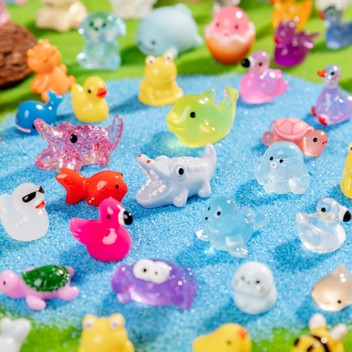 Cuteseven cake topper mini animals with playful glow