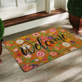 CXQRR flower-pattern door mat adds color to the entryway.