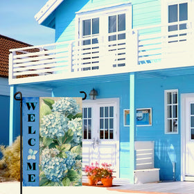 Dacawin Hydrangea flag waterproof material suitable for outdoor display.