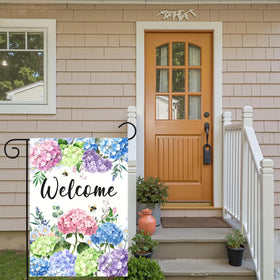 Dacawin welcome script floral flag creates inviting yard decor.