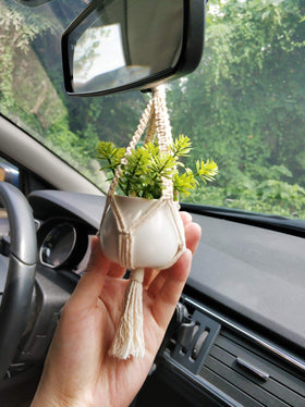 Dahey two-style car charm set offers versatile decor options
