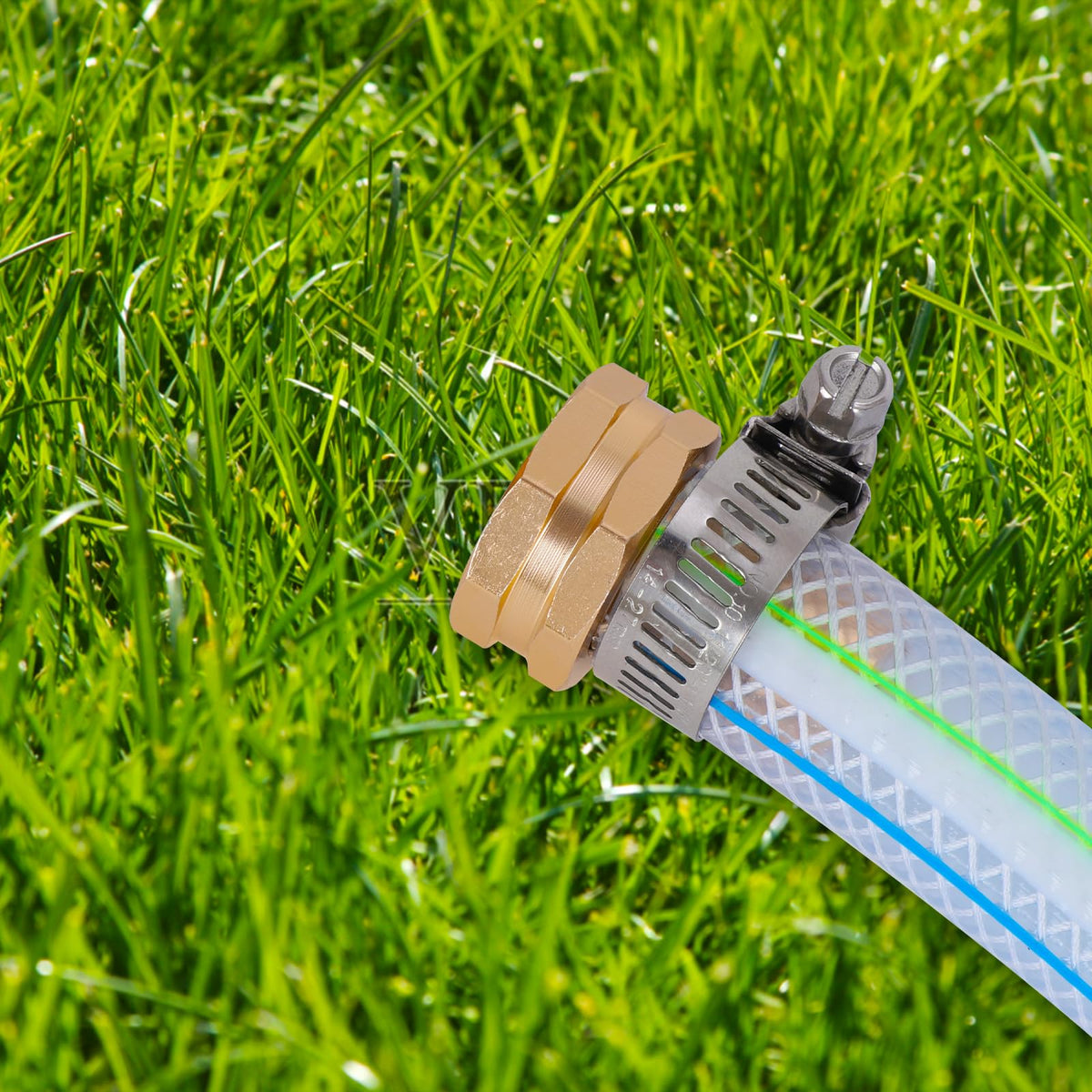 Dalmbox durable aluminum connector withstands outdoor weather over time.