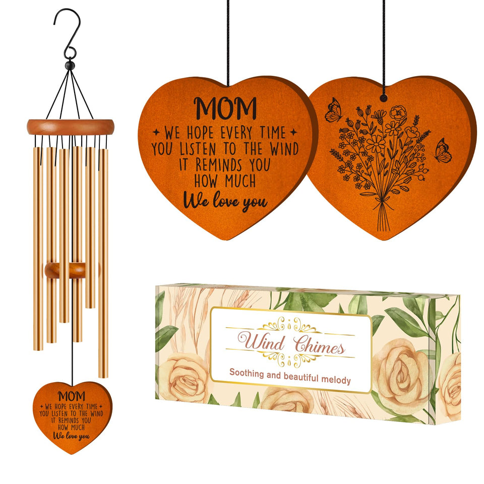 Damaigiift wind chime with heart motif for outdoor mom gift ambiance.