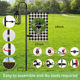 Damukoo black outdoor stake enhances yard decor while resisting rust.
