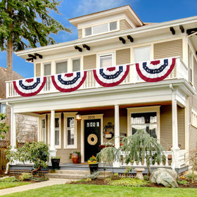 DanCoom patriotic bunting for porch decor enhances outdoor celebrations