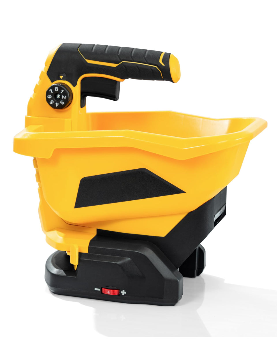 Danero handheld spreader with compact design for easy handling