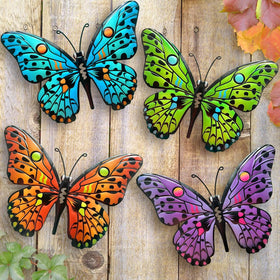 Daogtc butterfly wall decor 9.6-inch assembly adds vibrant color to walls.