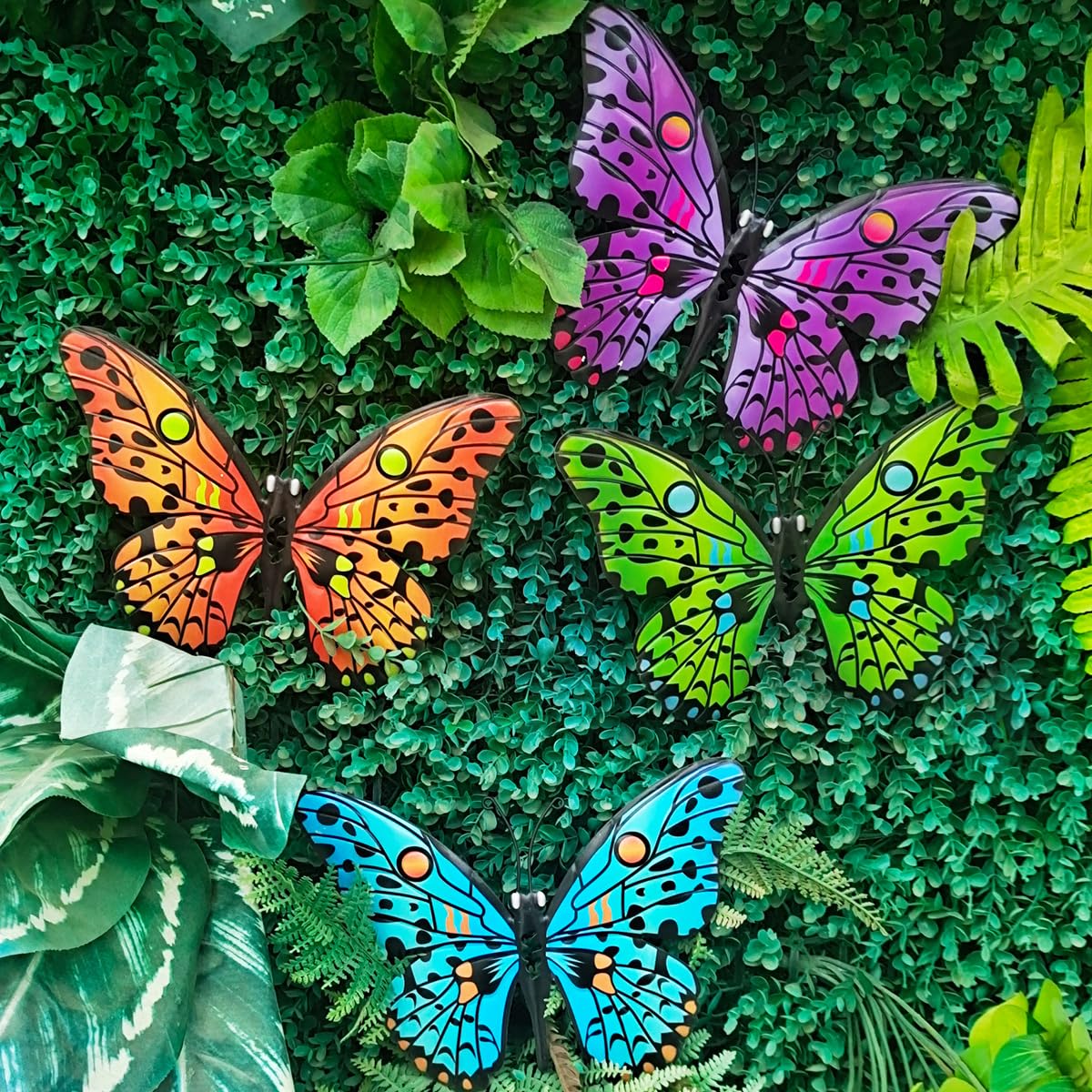 Daogtc butterfly wall decor makes a thoughtful gift for gardening lovers.