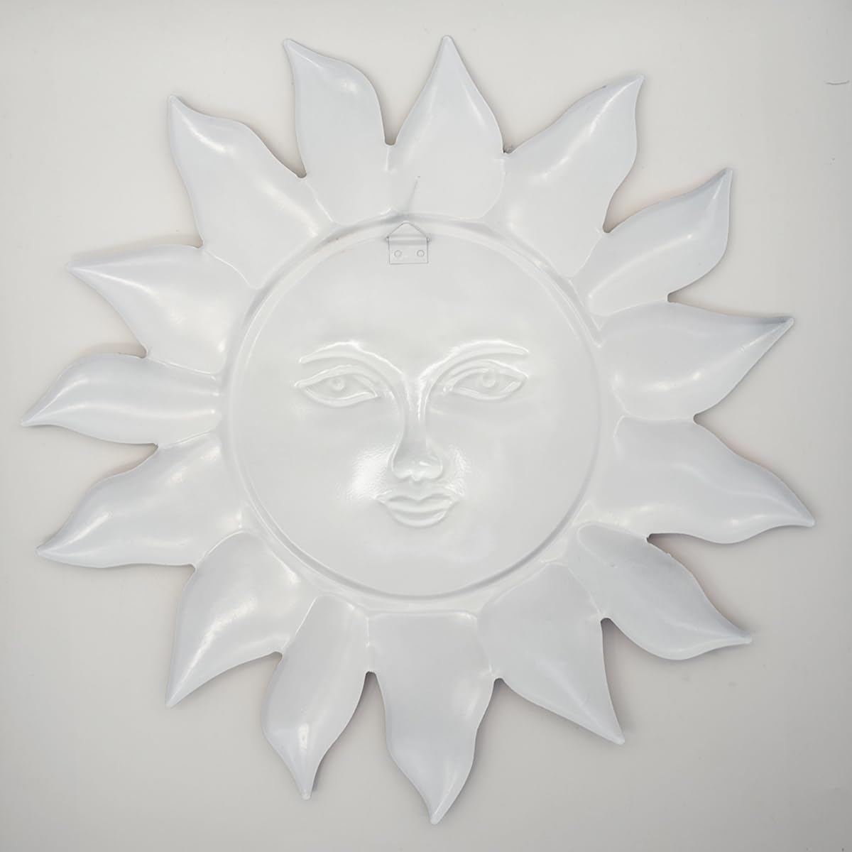 Daogtc handmade iron wall art offers unique garden decor.
