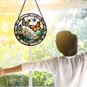 DASTOLL diamond glass suncatcher ships with a convenient hanging chain