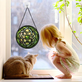 DASTOLL diamond glass panel reflects light with vivid color.