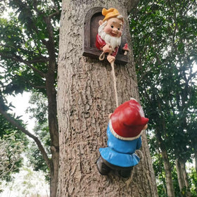 DDLuzQual gnome with built-in keyhole hanger for quick installation.