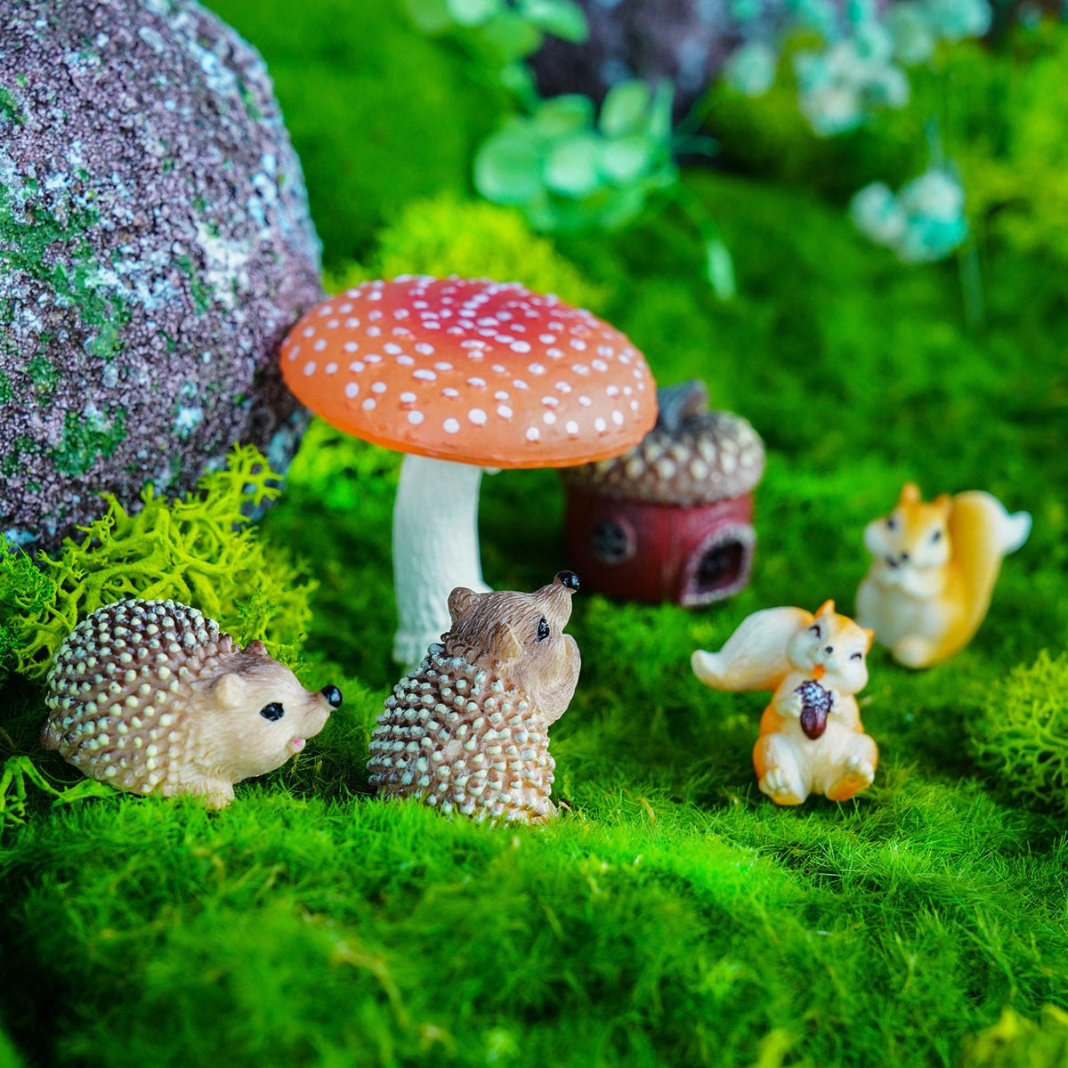Delighture pinecone house miniature centerpiece for fairy gardens