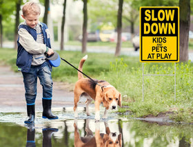DEROLT residential safety sign kit helps calm traffic near neighborhoods.
