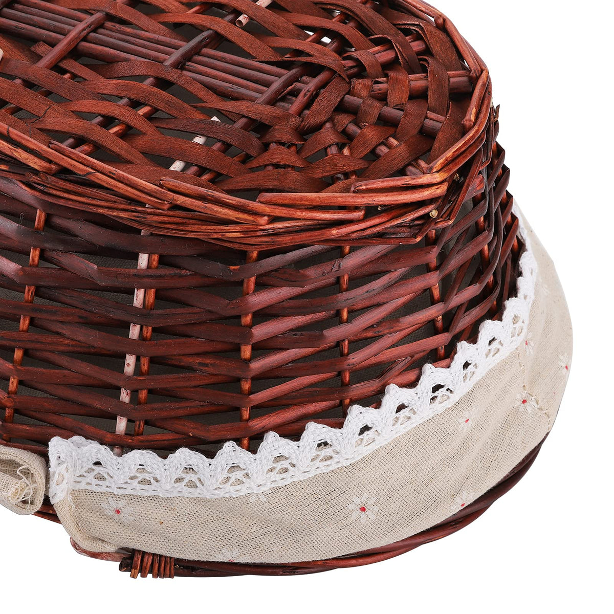 Dicunoy wicker basket filled with fruits and cheese demonstrates versatile serving and gifting.