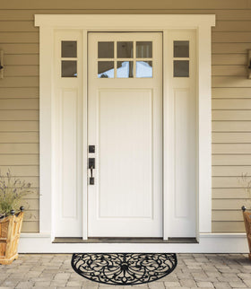 DII doormat traps dirt and drains water to keep entry clean and dry.