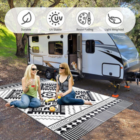 Foldable, portable design with carry bag for trips.