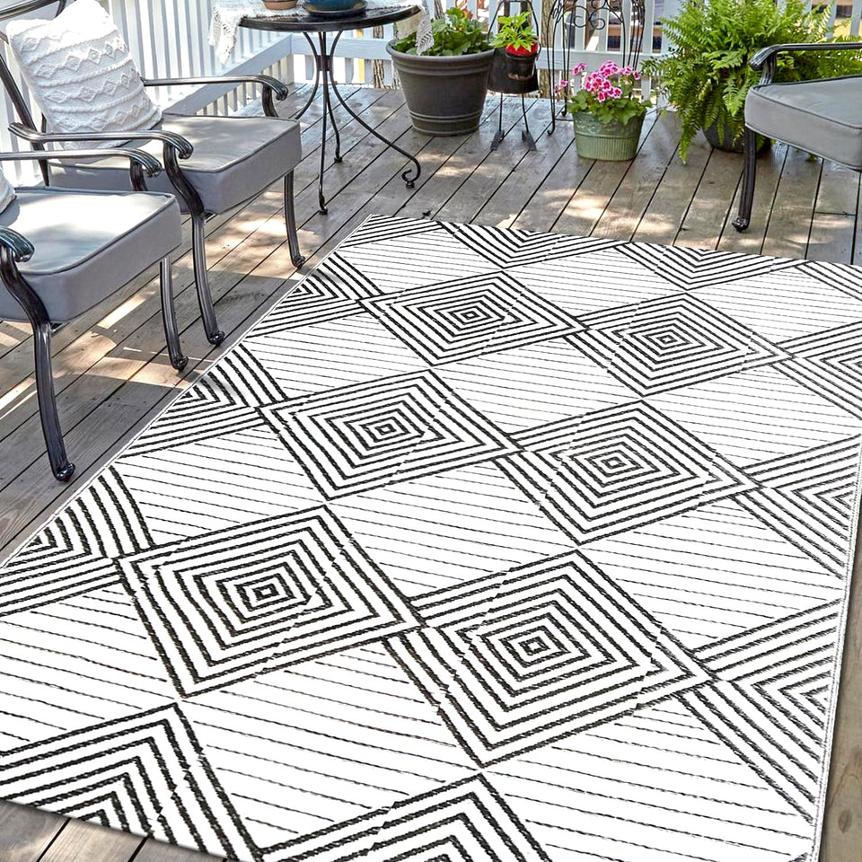 DiiKoo waterproof outdoor rug 5x8ft foldable reversible geometries for patios and decks.