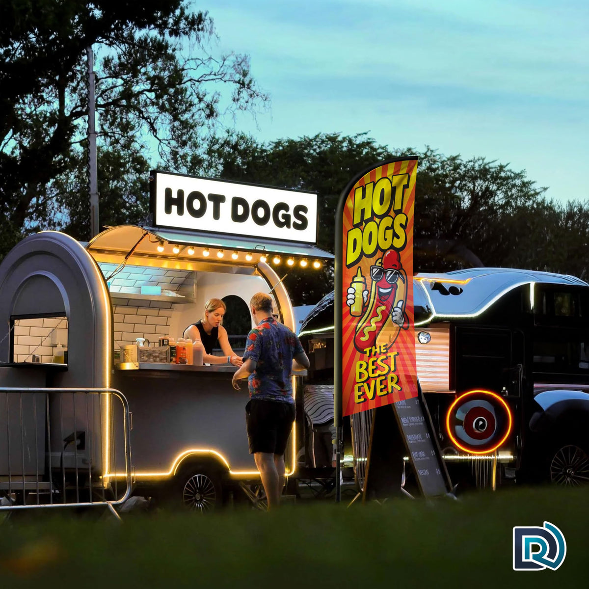 DIMARONGTON outdoor advertising setup is versatile for events, markets, and restaurants.