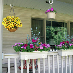DINGEE heavy duty fence hooks resist rust and weather for long outdoor use.