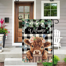 Dlzdn Welcome Spring Highland Cow flag back view, double-sided visibility from every angle.