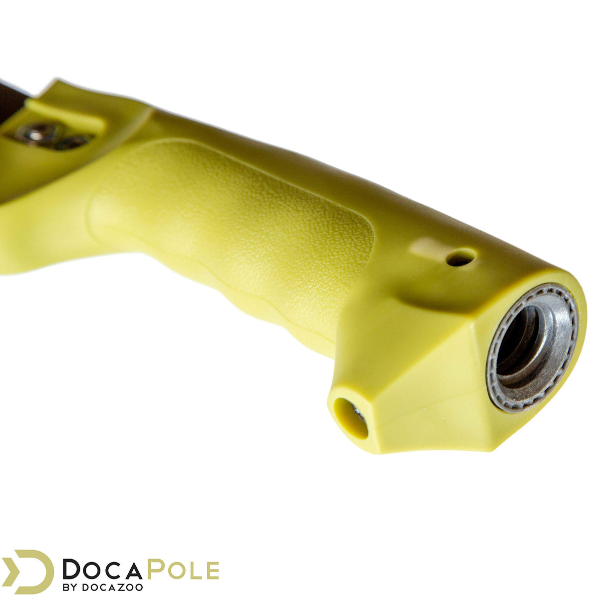 DOCAZOO rust-resistant hard-chrome blade stands up to outdoor use.