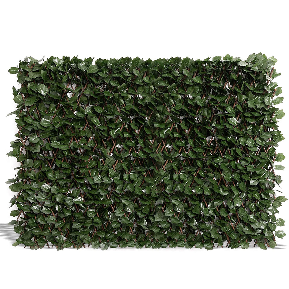 DOEWORKS expandable fence with faux ivy panel, closed view for instant privacy.