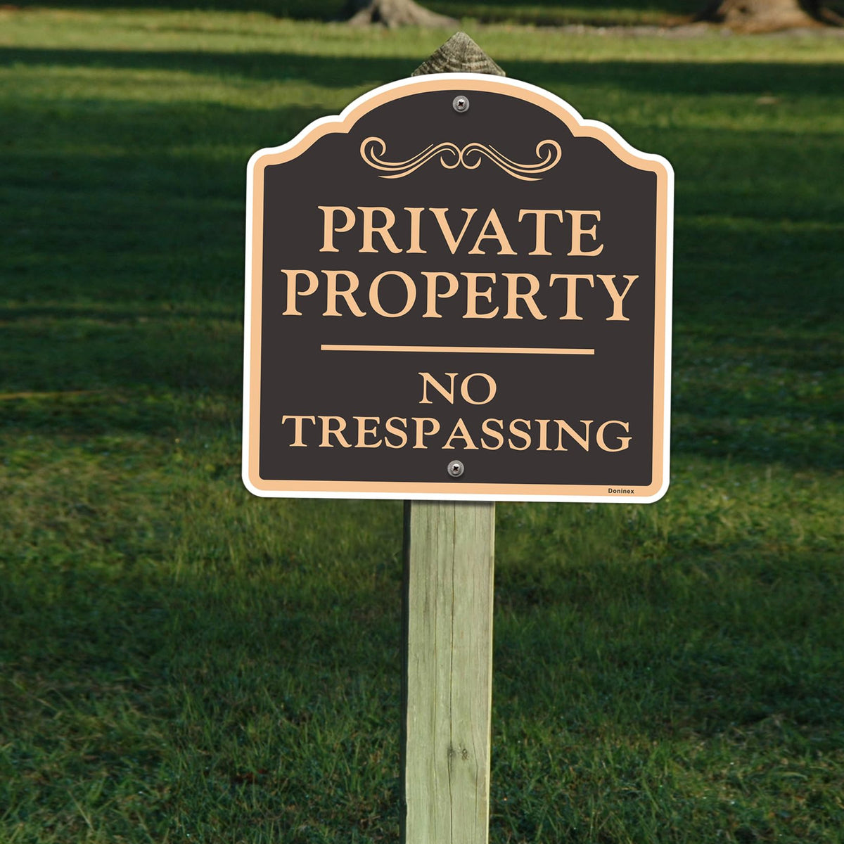 Doninex four-pack sign set provides cost-effective boundary management.