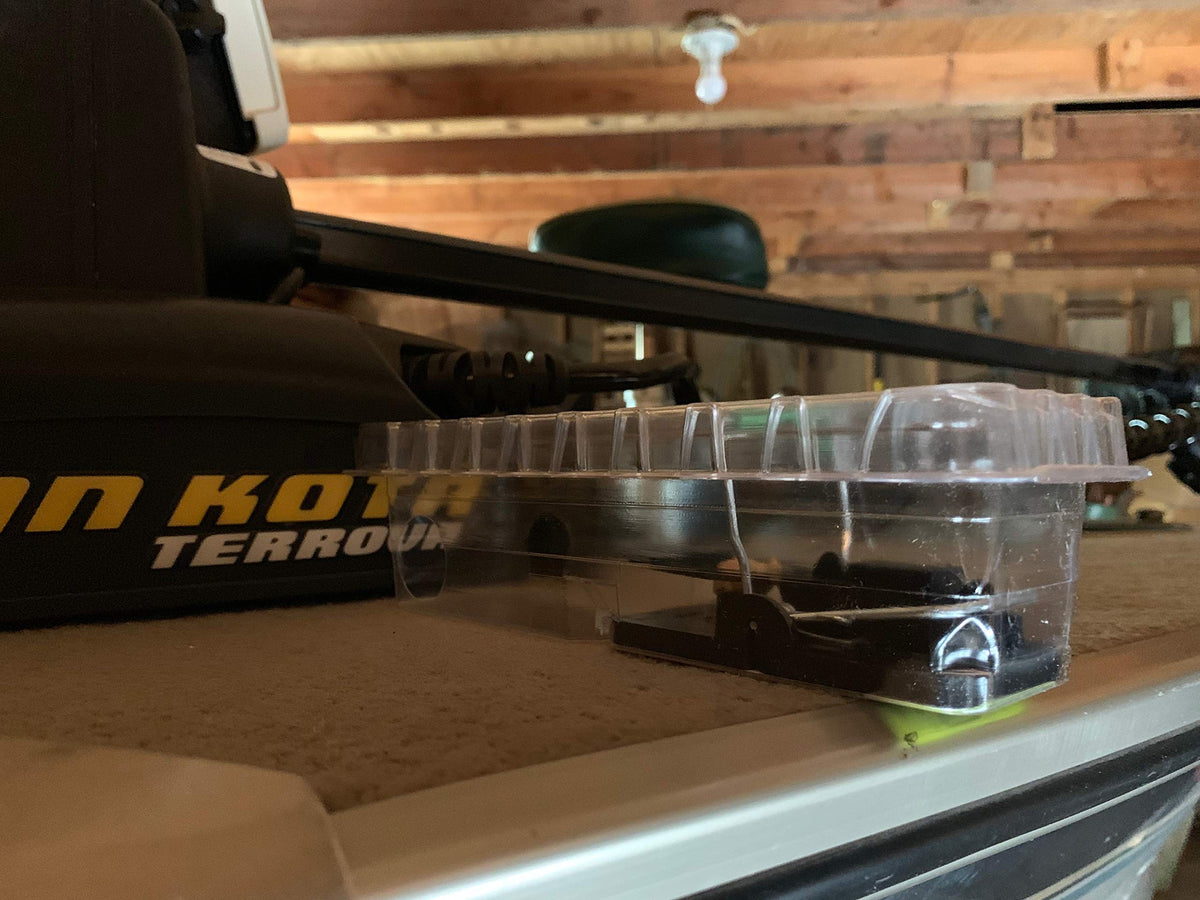 DoomBox coax in-line design guides mice toward the exit.