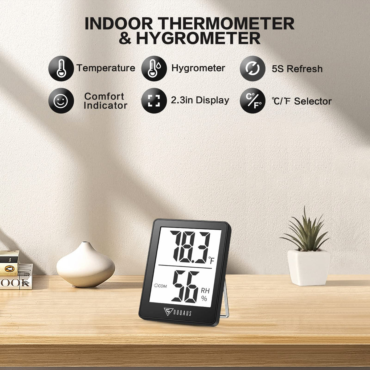 DOQAUS hygrometer LCD display close up for easy reading