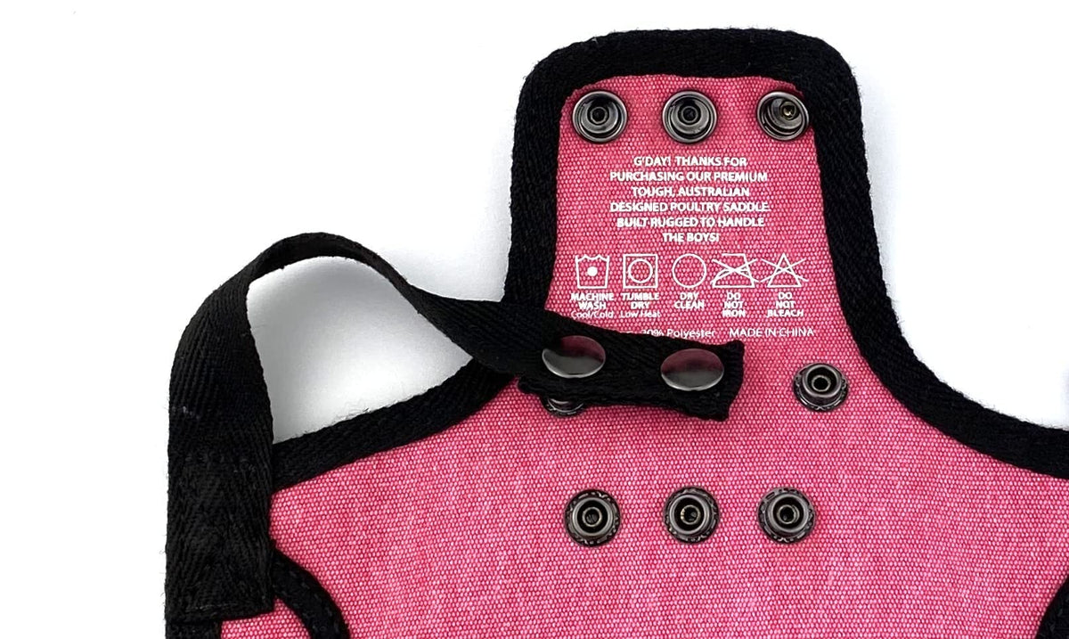 Down Under Outdoors 14oz canvas saddle offers durable, breathable protection