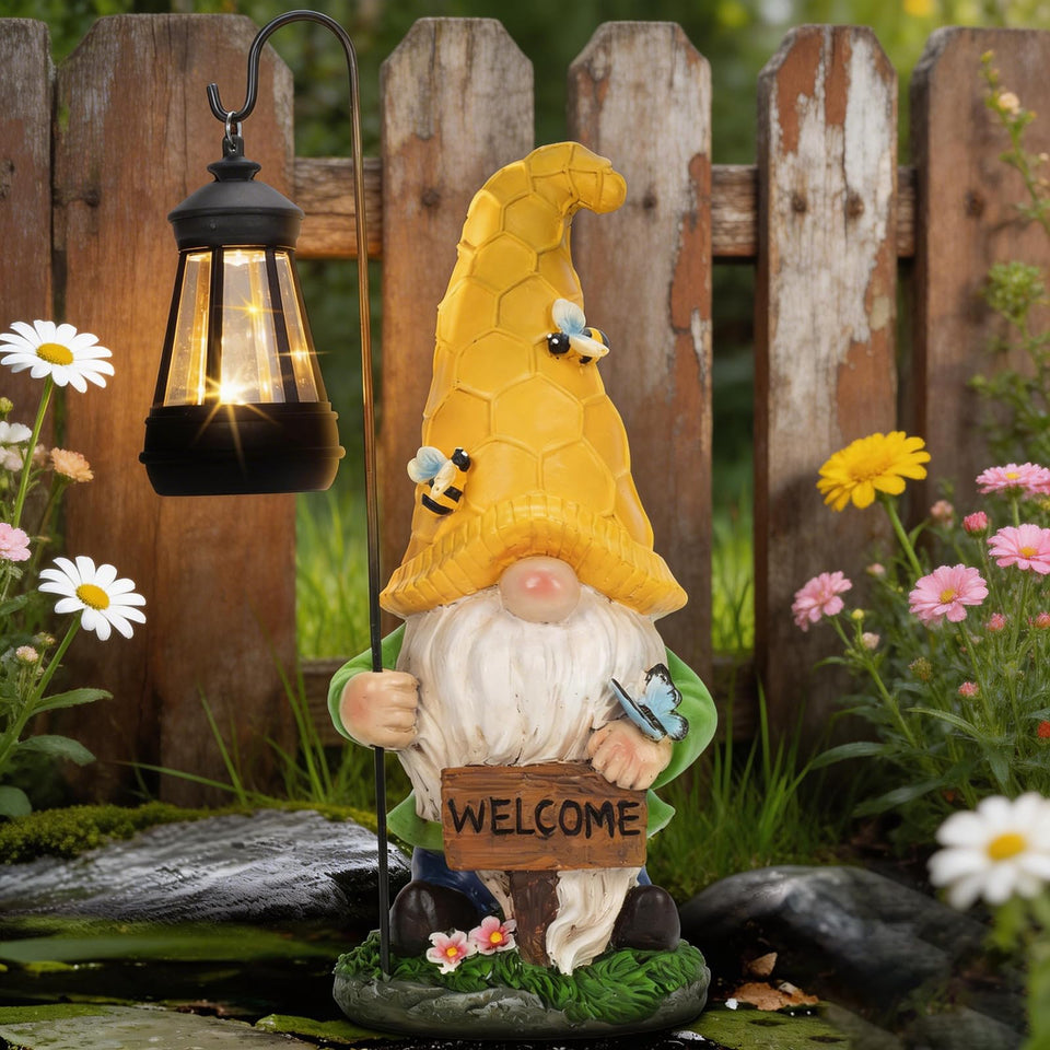 DoYouzhuo8 solar garden gnome lantern glows softly for outdoor ambiance.