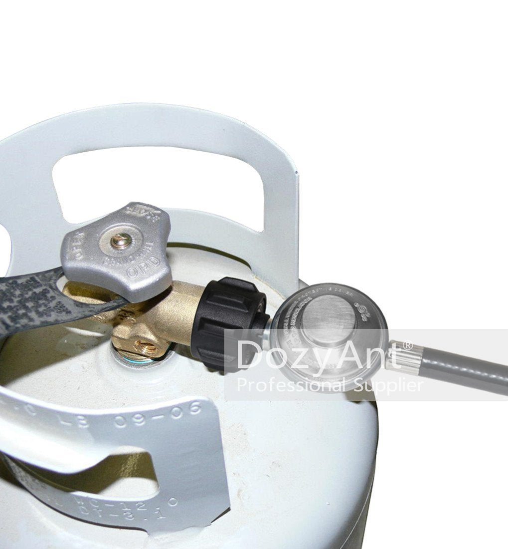 DOZYANT outdoor grill and fire pit use scenario with regulator