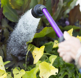 Dramm Rain Wand lightweight aluminum construction for easy handling.