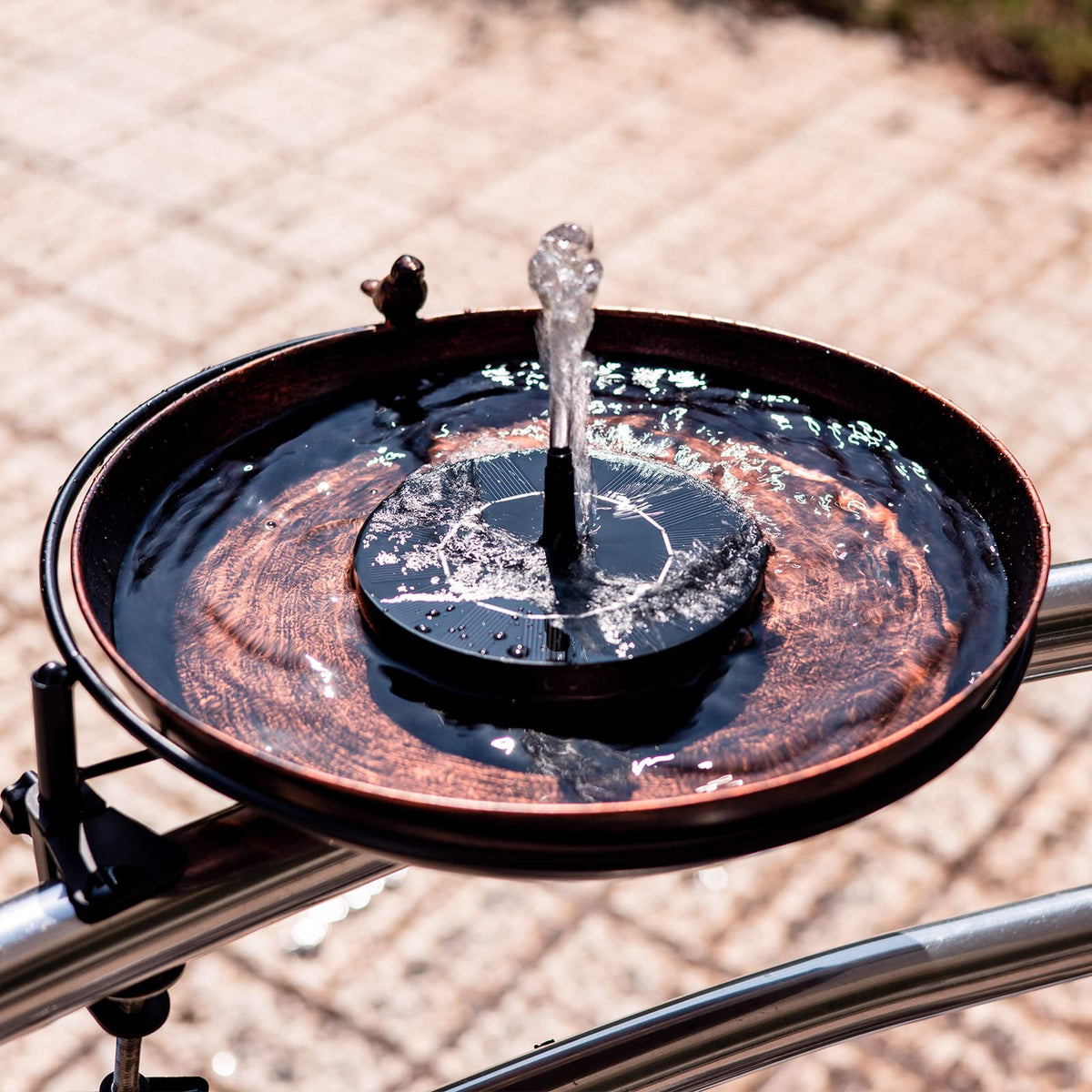 DREAMSOUL clamp keeps the bath secure on a railing up to 3.9 inches