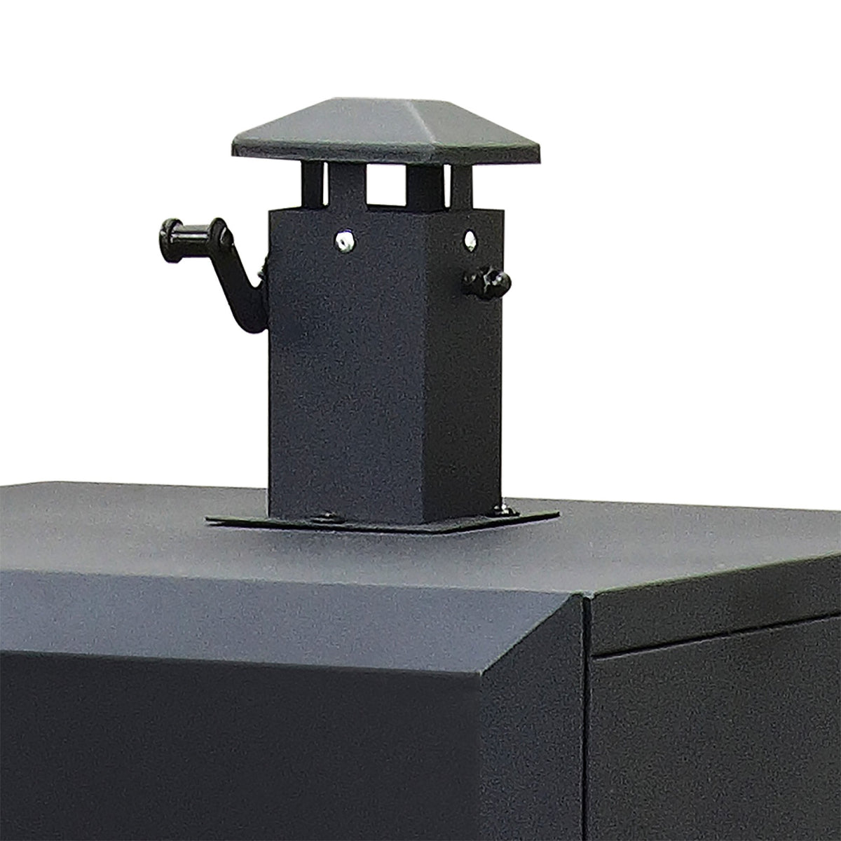 Dyna-Glo DGO1890BDC-D door seal improving heat retention.