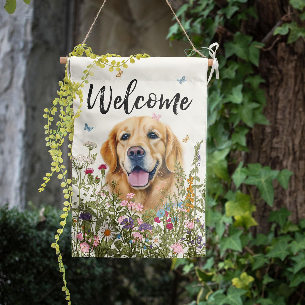 DZGlobal reinforced corners flag boosts long-lasting garden decor.