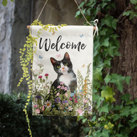 DZGlobal floral tuxedo cat flag ideal for garden beds, patios, and entryways.