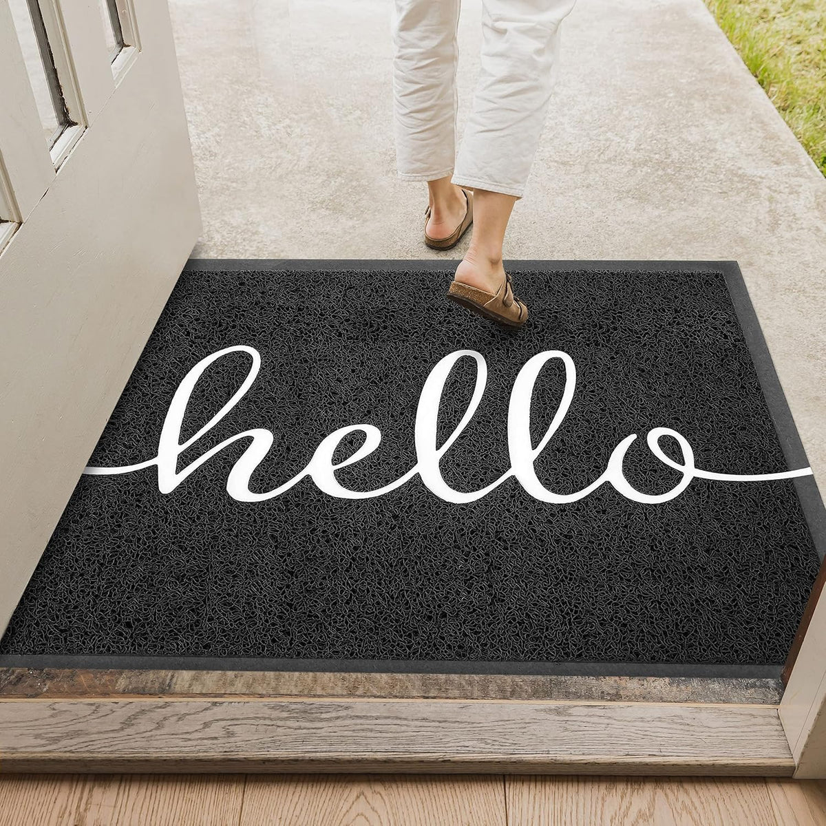 Earthall Hello mat is easy to clean by shake, sweep, or hose.
