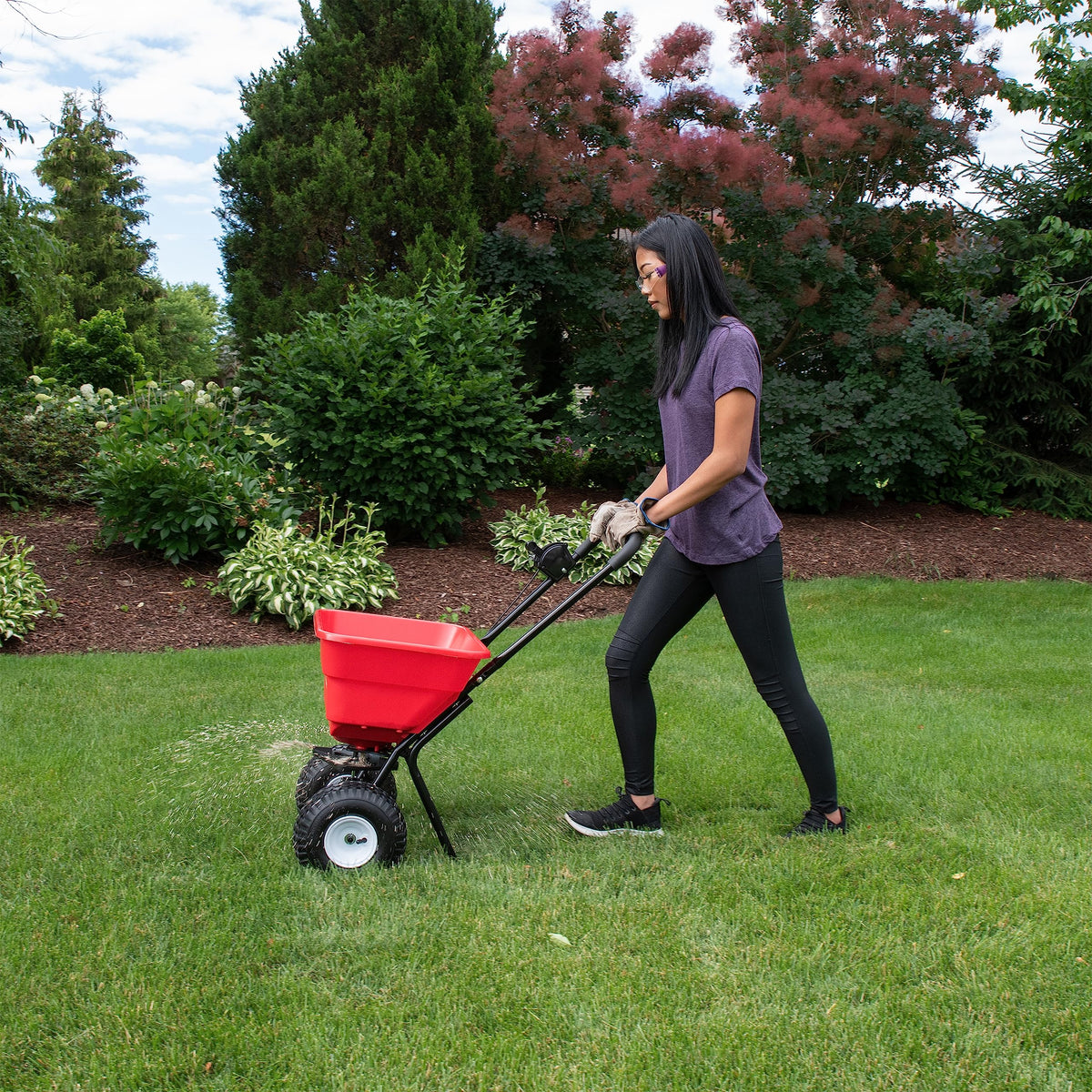EarthWay 2050P with side spread control for precise distribution