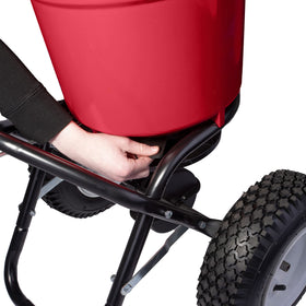 EarthWay 2150 enclosed gearbox designed for durability in damp conditions