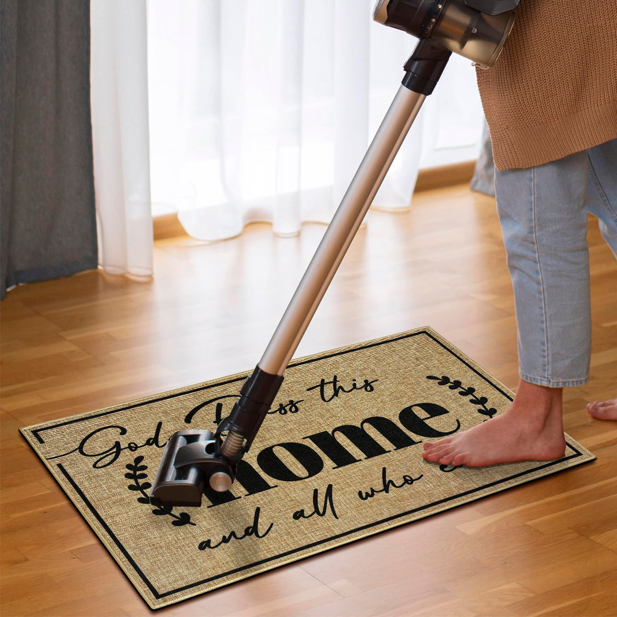 Easma easy-clean mat suitable for quick shakes or gentle washing.