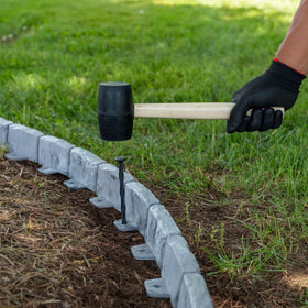 EasyFlex 15-foot kit includes pieces and spikes for fast setup