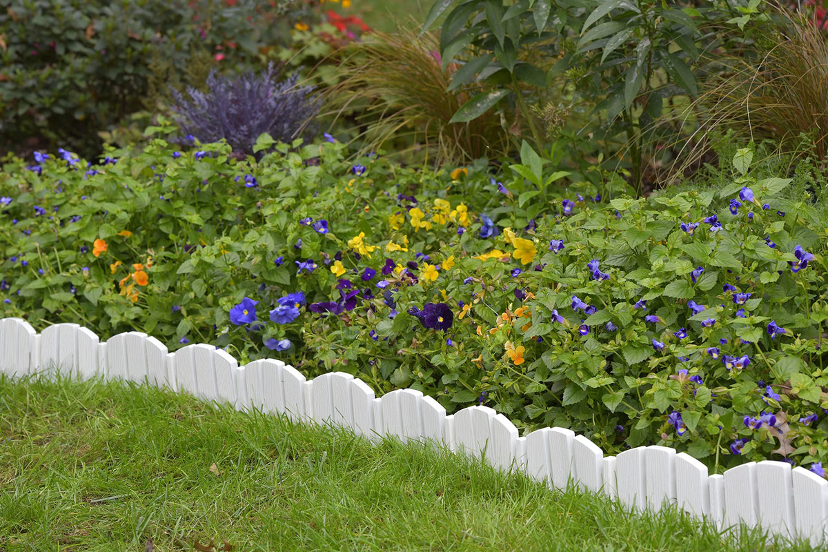 EasyFlex curved and straight sections enable tree rings and bends.