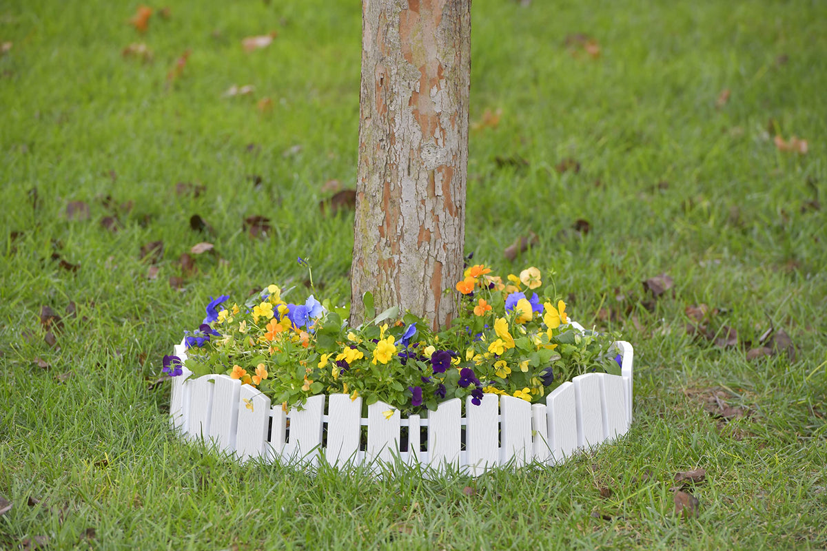 EasyFlex made-in-USA, recycled materials provide durable edging solution.