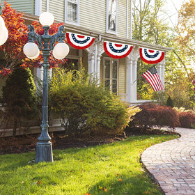 EBaokuup indoor-outdoor decor idea for Memorial Day and 4th of July.